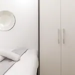 Modern 2-Bed Apartment With Parking
